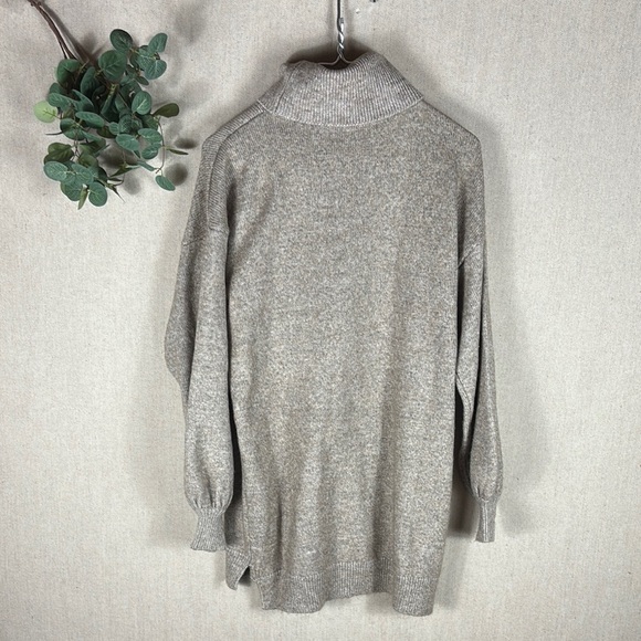 Show Me Your Mumu > Chester Turtleneck Sweater Dress Oatmeal Knit Extra Small - Picture 12 of 13